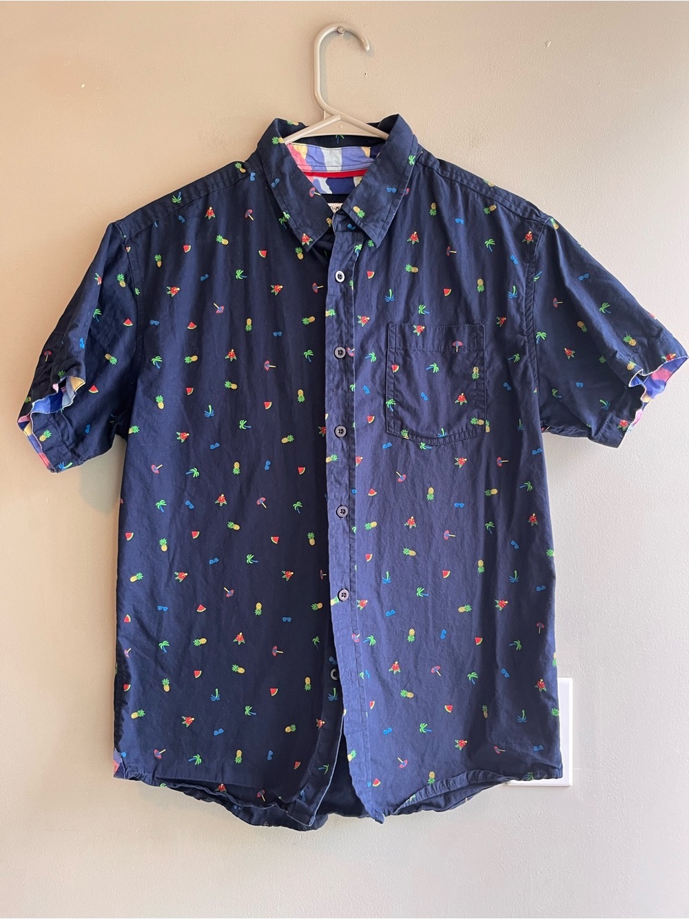 Men's Casual Navy Short-Sleeve Button-Down Shirt with Multicolor Micro Print